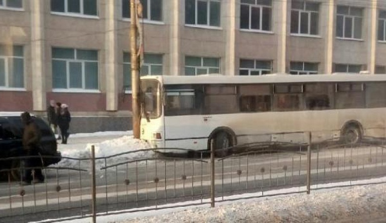 В Калуге за год произошли 33 аварии с общественным транспортом