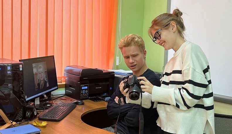 Юные жиздринцы изучают профессию журналиста благодаря нацпроекту