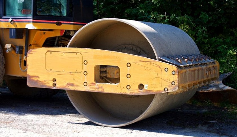 Асфальт на развязке у рынка на Грабцевском шоссе переложат