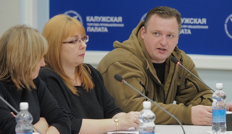 Волонтеры и предприниматели обсудили в ТПП варианты помощи фронту