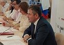 В Калуге обсудили, как бороться с вейпами