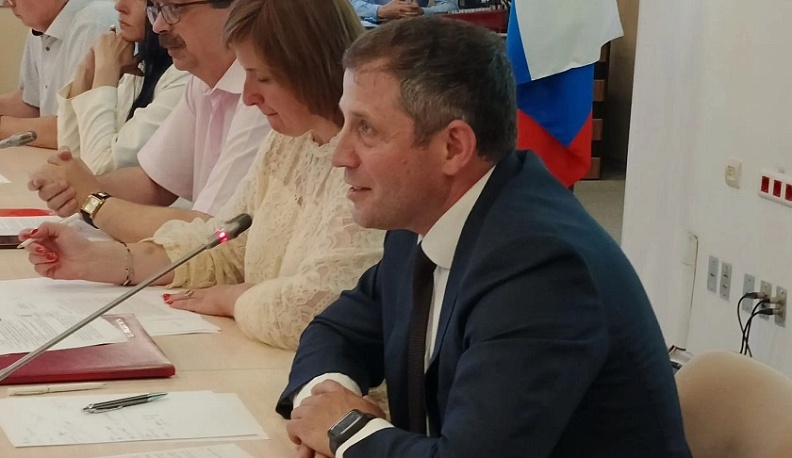 В Калуге обсудили, как бороться с вейпами