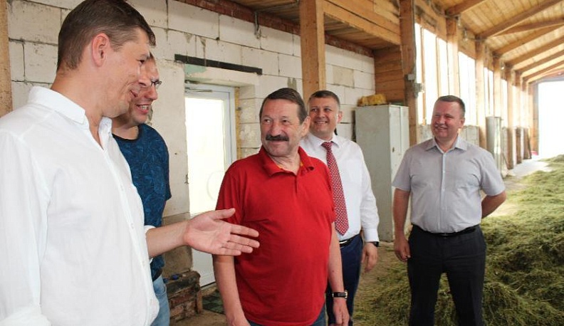 Побольше будет молока