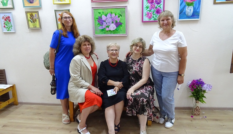 Цветущее лето представили в визит-центре нацпарка «Угра»