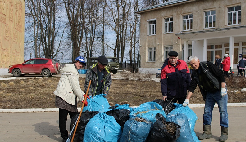 В Тарусском районе стартовал месячник по благоустройству
