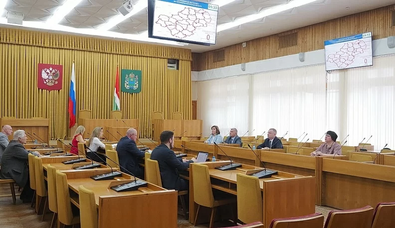 Владислав Шапша призвал глав муниципалитетов Калужской области обеспечить пожарную безопасность населенных пунктов и мест отдыха детей