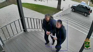 Бывшего сотрудника судебных приставов поймали на взятке